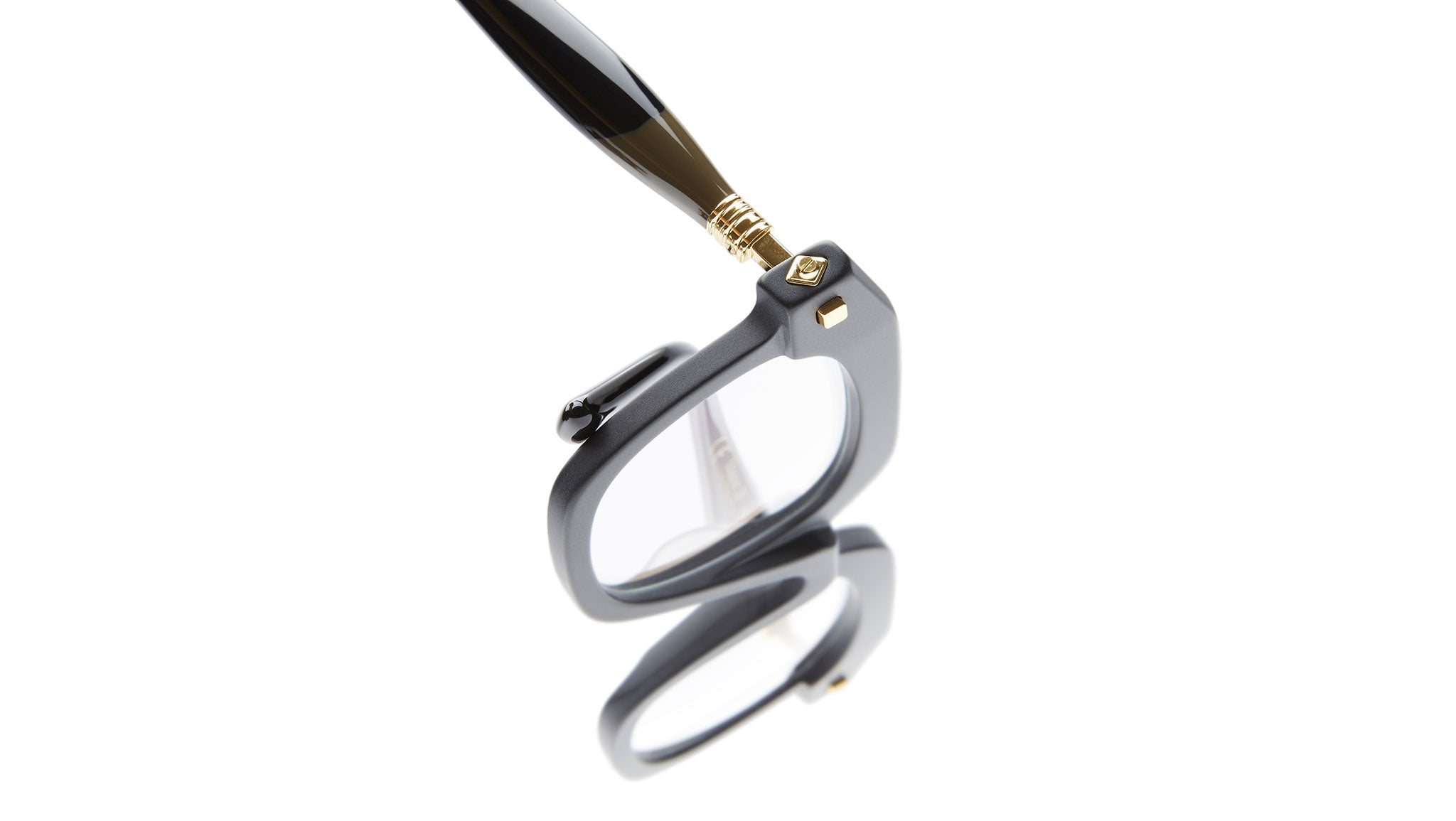 J8 BM Black Matt