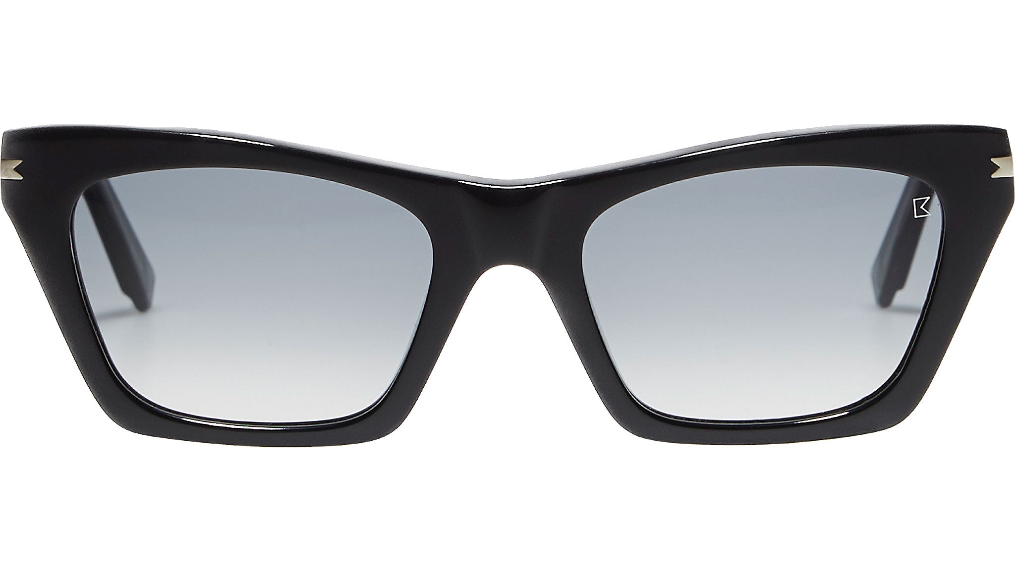 Cassandra/s 53 01