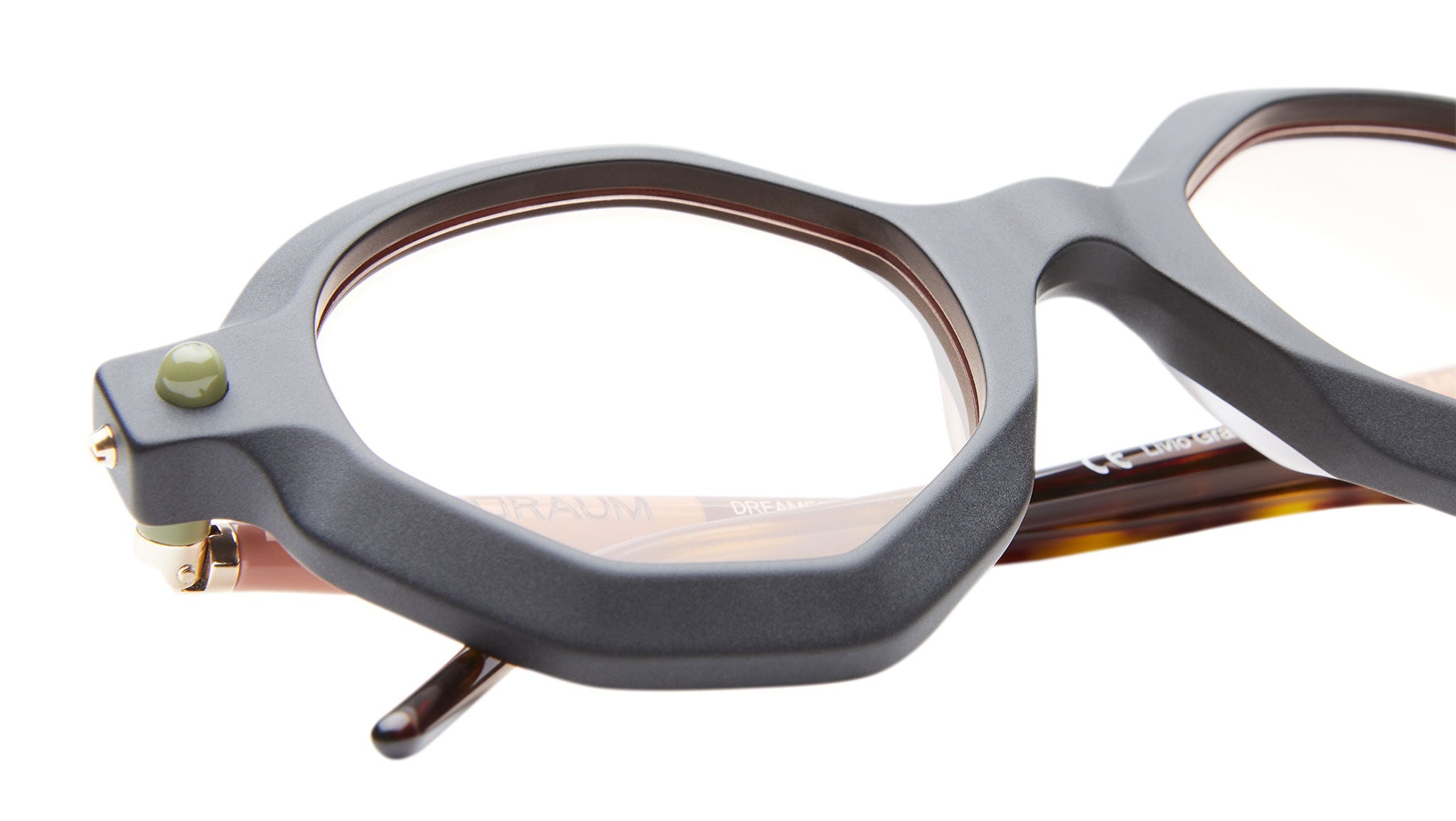 P18 Sun BMT Black Matt