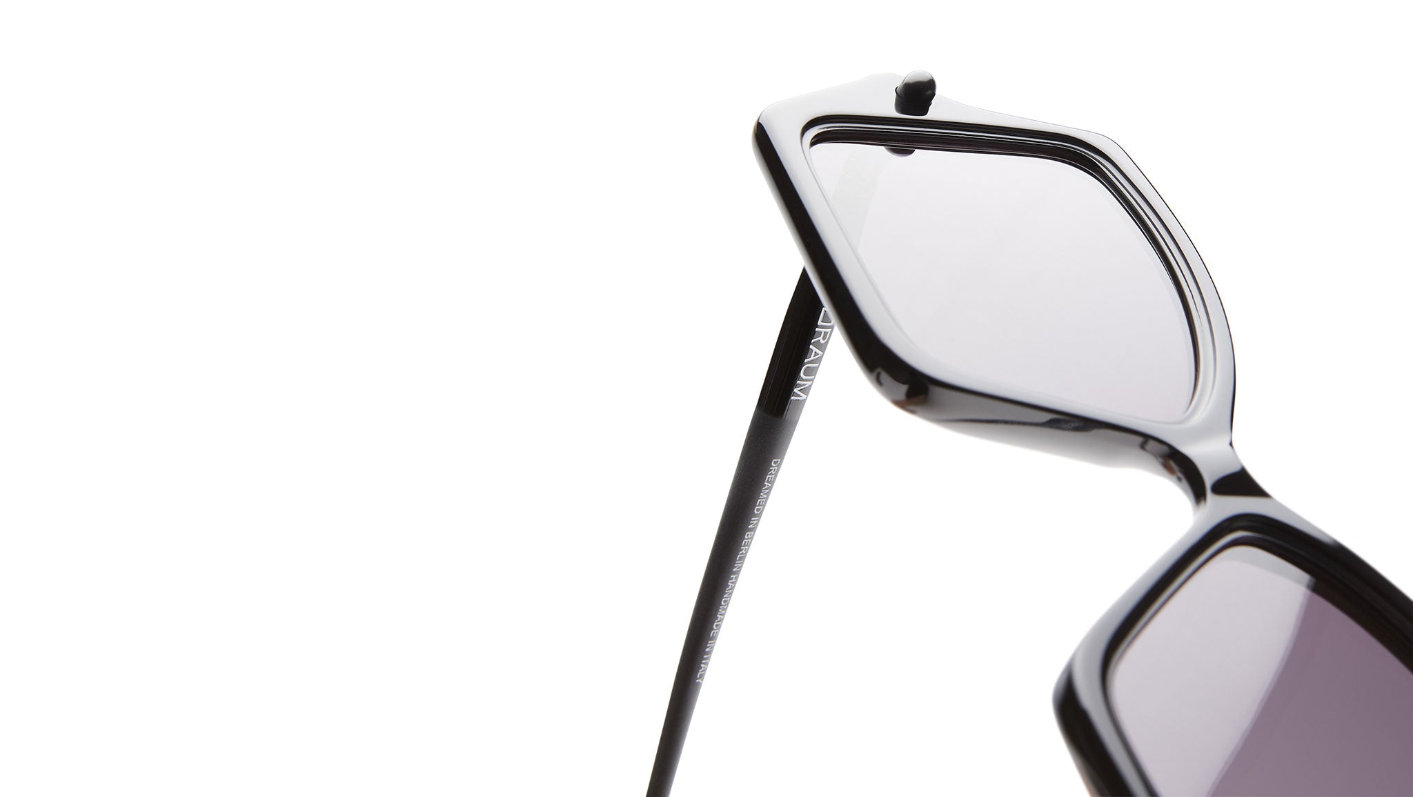 P30 Sun BK Black Matt