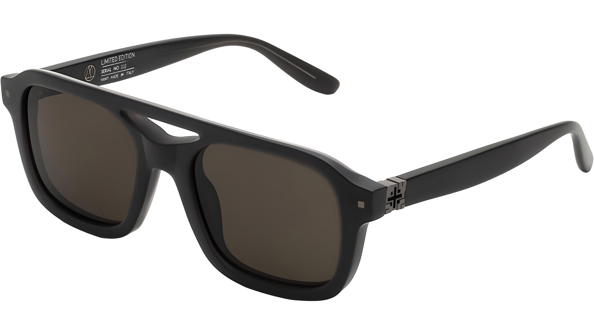 Vinicio Black Matte
