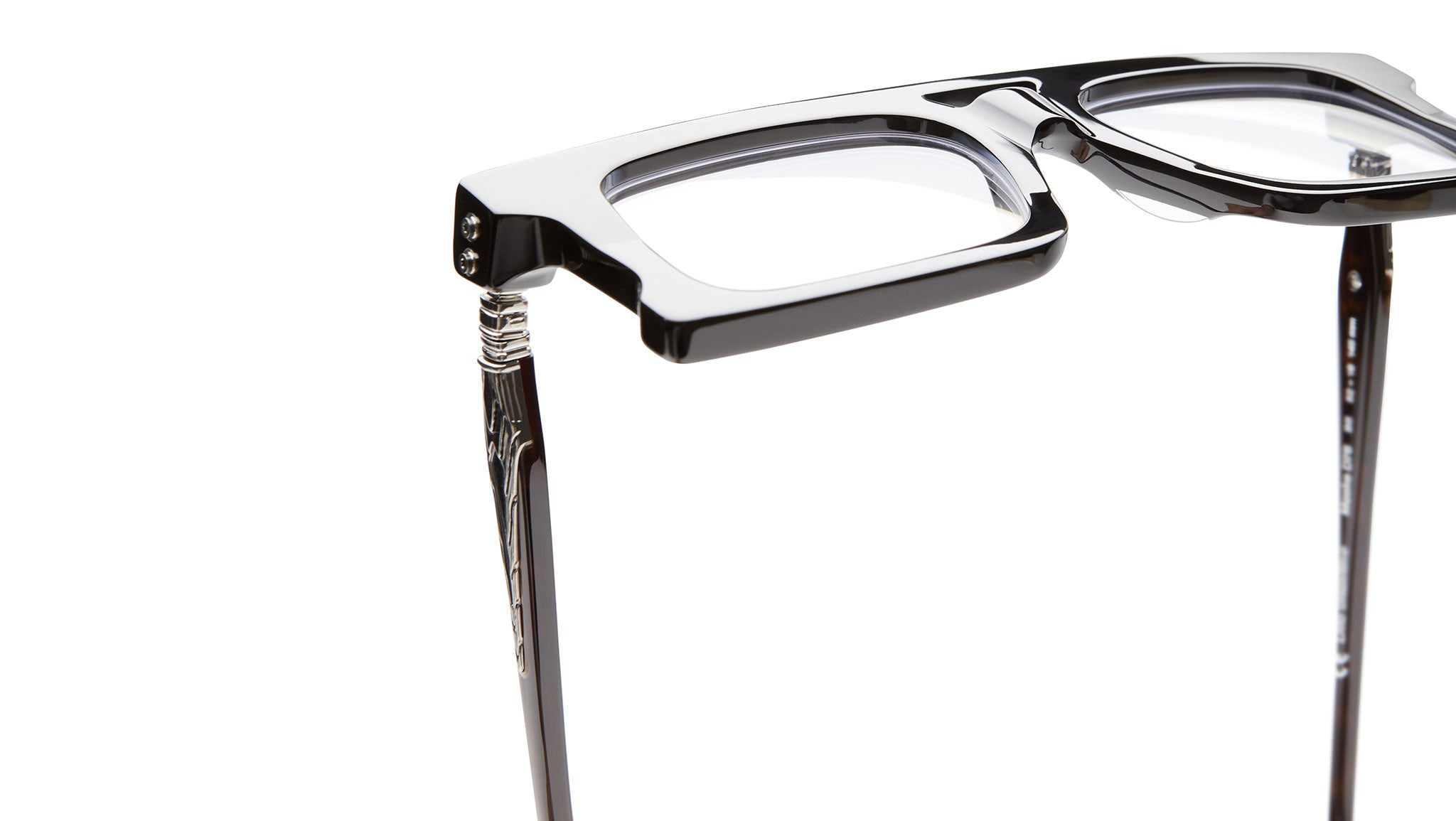 D76 BS Black Shine