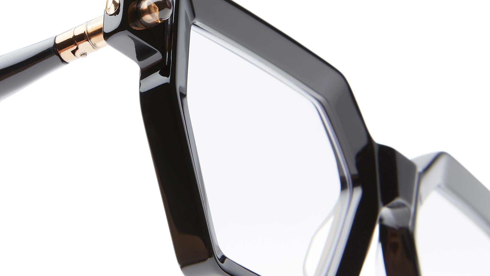 P26 BS Black Shine