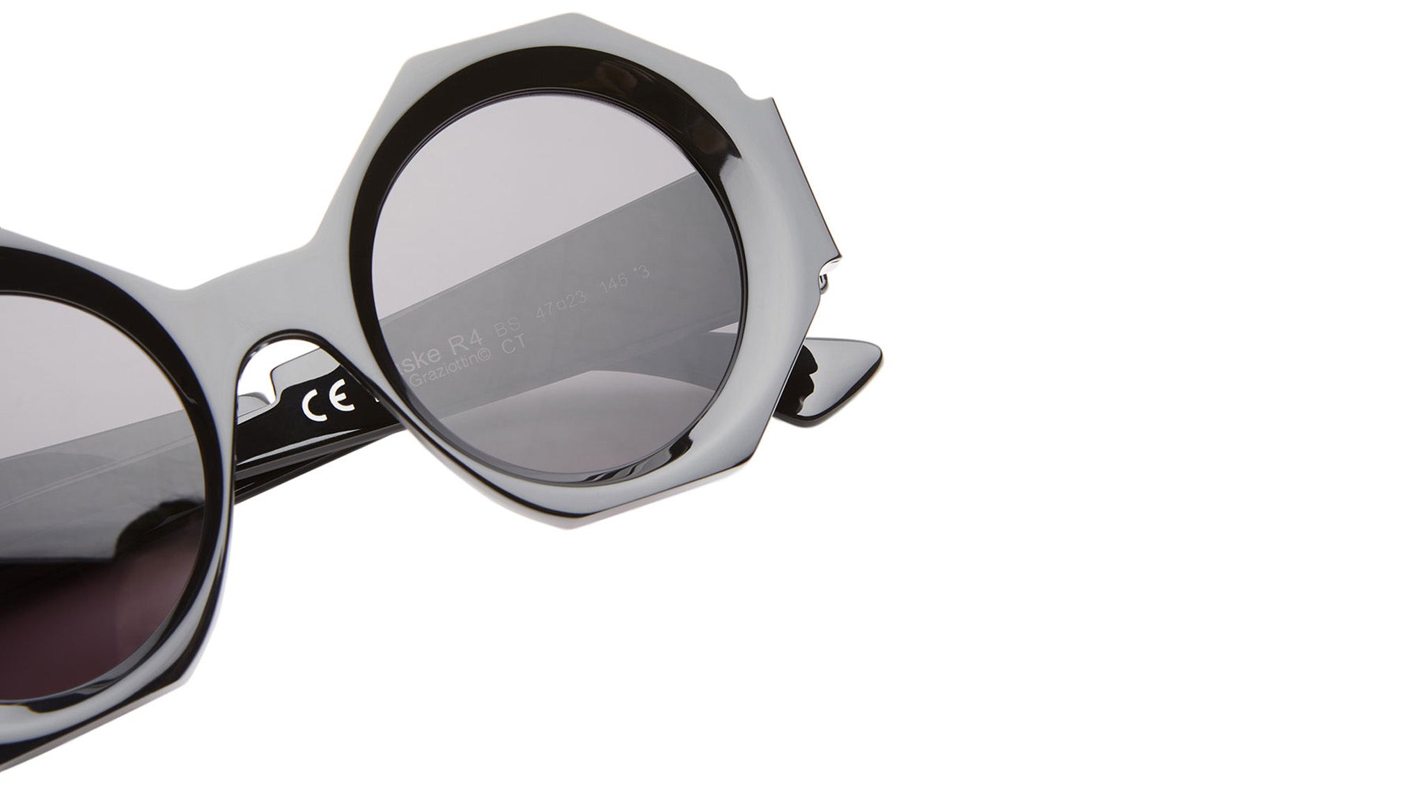 R4 Sun BS CT Black Shine Cut